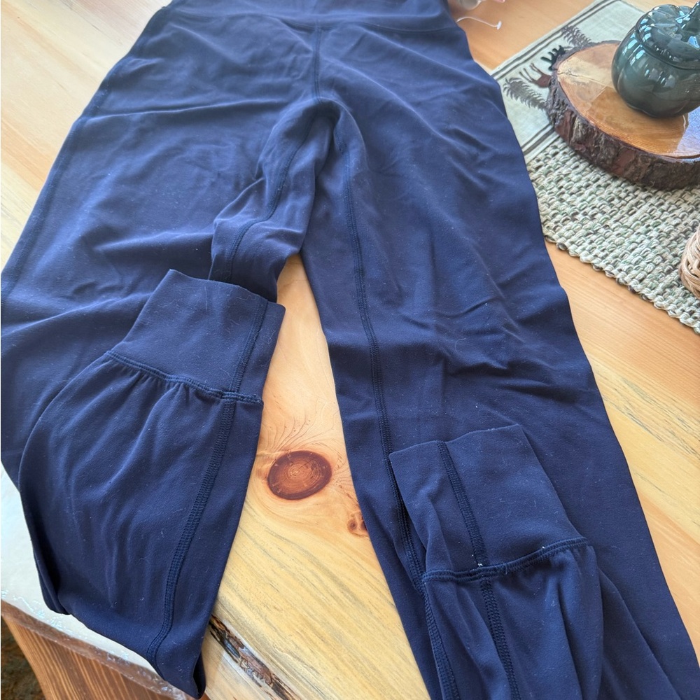 These are used Lululemon leggings.